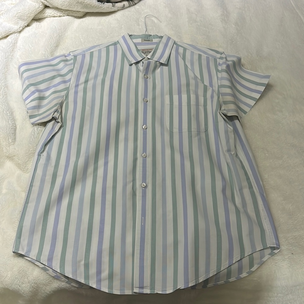 classic fit ss oxford striped button up